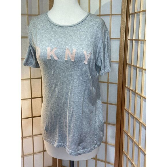 DKNY Sm Embroidered Logo Tee - Picture 12 of 12